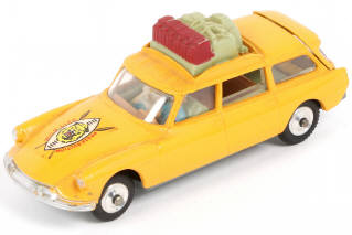 Lot 135 - CORGI TOYS (GB) (1)