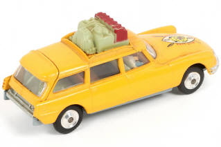 Lot 135 - CORGI TOYS (GB) (1)