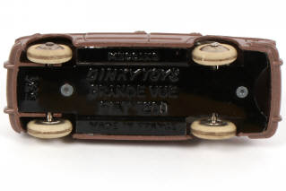 Lot 251 - DINKY TOYS (FRANCE) (1)