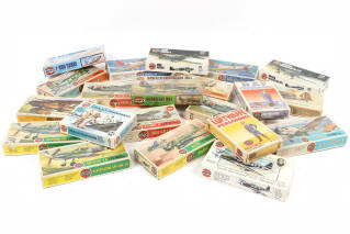 Lot 164 - AIRFIX (GB) (21)