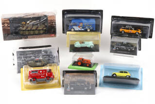 Lot 11 - DIVERS (10)