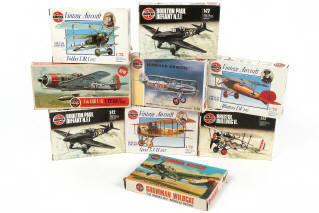 Lot 162 - AIRFIX (GB) (9)