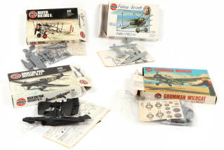 Lot 162 - AIRFIX (GB) (9)