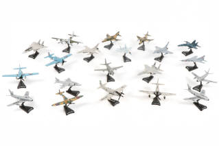 Lot 55 - DIVERS (20)