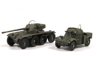 Lot 302 - DINKY TOYS (FRANCE) (2)