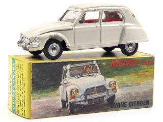 Lot 230 - DINKY TOYS FRANCE (1)