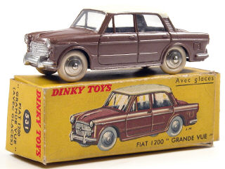 Lot 209 - DINKY TOYS FRANCE (1)