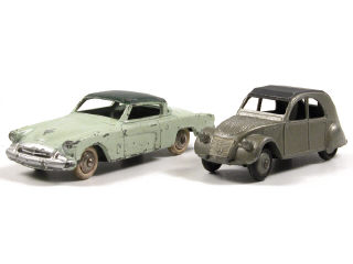 Lot 292 - DINKY TOYS (FRANCE) (2)