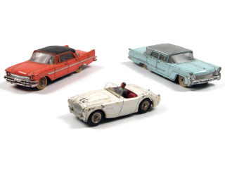 Lot 312 - DINKY TOYS FRANCE (3)