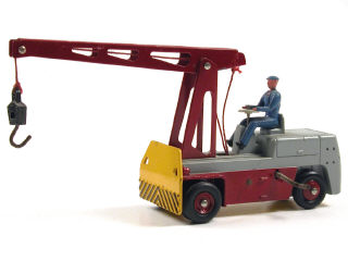 Lot 273 - DINKY TOYS (FRANCE) (1)