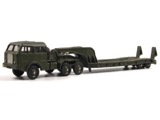 Lot 287 - DINKY TOYS FRANCE (1)