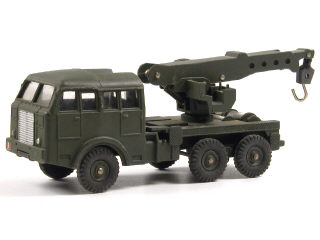 Lot 291 - DINKY TOYS FRANCE (1)