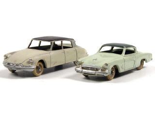 Lot 303 - DINKY TOYS (FRANCE) (2)