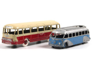 Lot 320 - DINKY TOYS (FRANCE) (2)