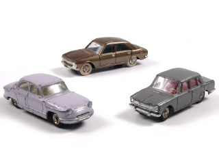 Lot 332 - DINKY TOYS FRANCE (3)