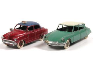 Lot 304 - DINKY TOYS (FRANCE) (2)