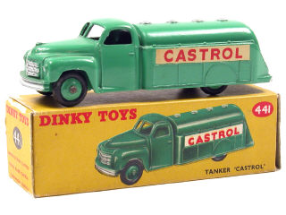 Lot 372 - DINKY TOYS (GB) (1)
