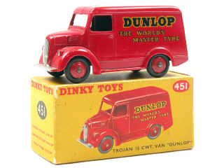 Lot 343 - DINKY TOYS GB (1)