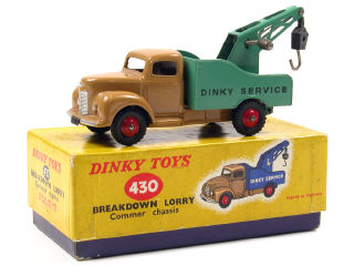 Lot 374 - DINKY TOYS (GB) (1)