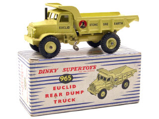 Lot 383 - DINKY TOYS GB (1)