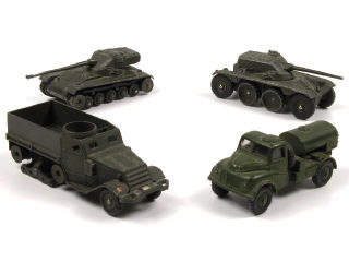 Lot 444 - DINKY TOYS (4)