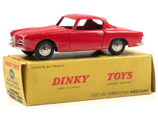 Lot 216 - DINKY TOYS FRANCE (1)