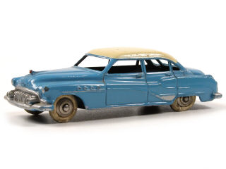 Lot 237 - DINKY TOYS FRANCE (1)