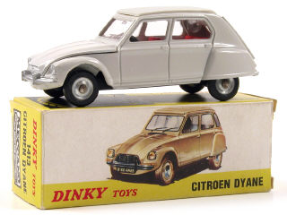 Lot 296 - DINKY TOYS FRANCE (1)