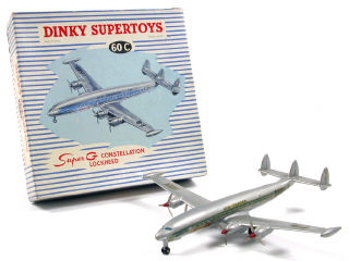Lot 370 - DINKY TOYS FRANCE (1)