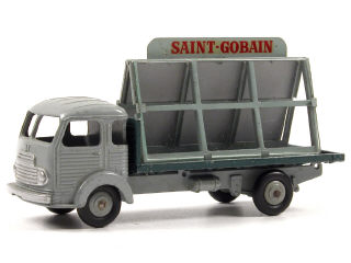 Lot 338 - DINKY TOYS FRANCE (1)