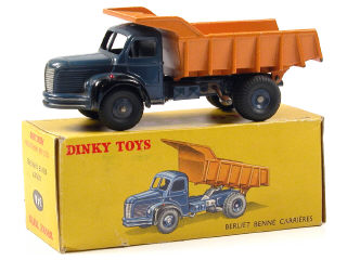 Lot 341 - DINKY TOYS FRANCE (1)