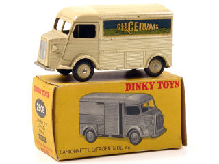 Lot 323 - DINKY TOYS FRANCE (1)