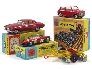 Lot 35 - CORGI TOYS (GB) (4)