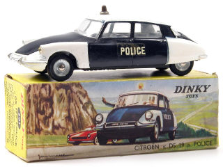 Lot 265 - DINKY TOYS FRANCE (1)