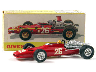 Lot 302 - DINKY TOYS FRANCE (1)