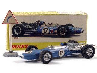 Lot 301 - DINKY TOYS FRANCE (1)