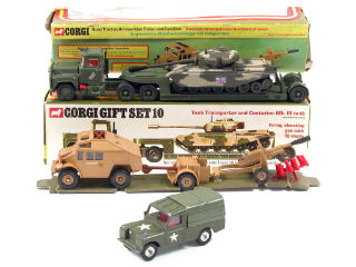 Lot 34 - CORGI TOYS (GB) (3)