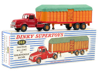 Lot 345 - DINKY TOYS (FRANCE) (1)
