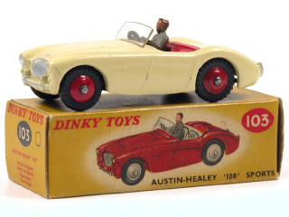 Lot 687 - DINKY TOYS GB (1)