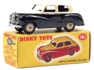 Lot 749 - DINKY TOYS GB (1)