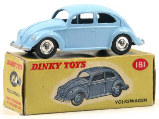 Lot 776 - DINKY TOYS (GB) (1)