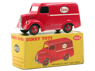 Lot 820 - DINKY TOYS GB (1)