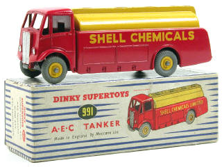 Lot 839 - DINKY TOYS GB (1)