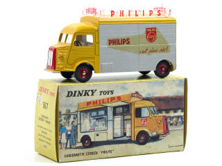 Lot 594 - DINKY TOYS FRANCE (1)
