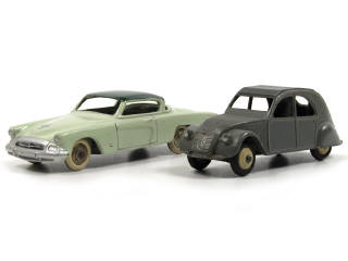 Lot 640 - DINKY TOYS FRANCE (2)