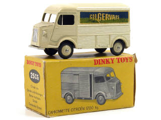 Lot 548 - DINKY TOYS FRANCE (1)