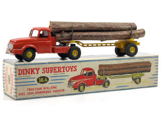 Lot 567 - DINKY TOYS FRANCE (1)