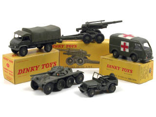 Lot 633 - DINKY TOYS FRANCE (5)