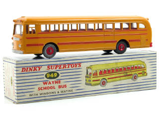 Lot 860 - DINKY TOYS GB (1)