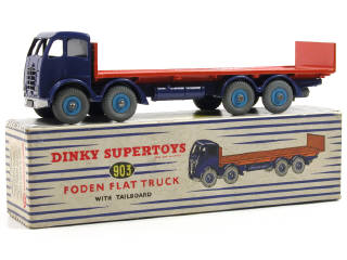 Lot 836 - DINKY TOYS (GB) (1)